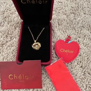 Gold Heart Pendant Necklace